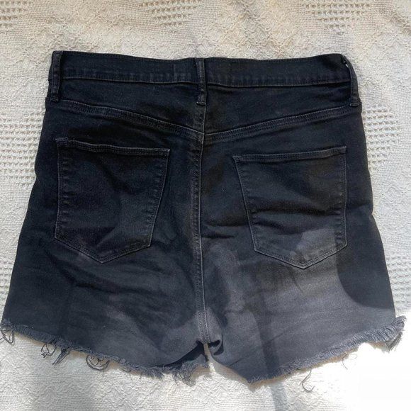 Gap black high waisted denim shorts - Picture 3 of 3
